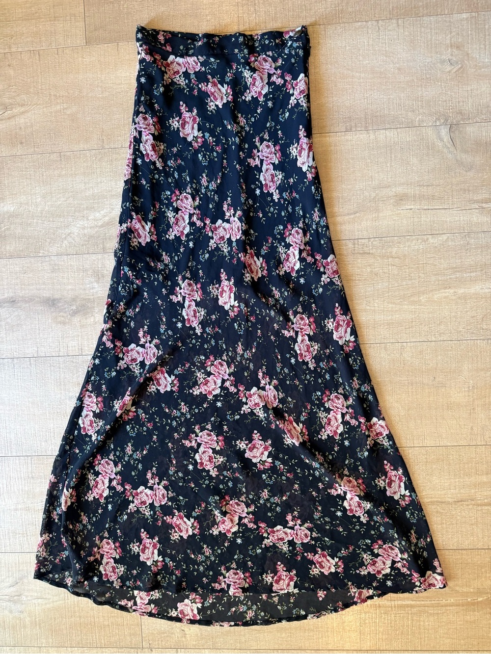 Forever 21 Black Maxi Skirt Pink Rose Print Sz 24 sheer coquette feminine